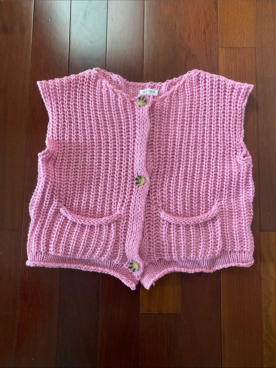 vestique Tops - vestique Pink Chunky Knit Button Front Vest